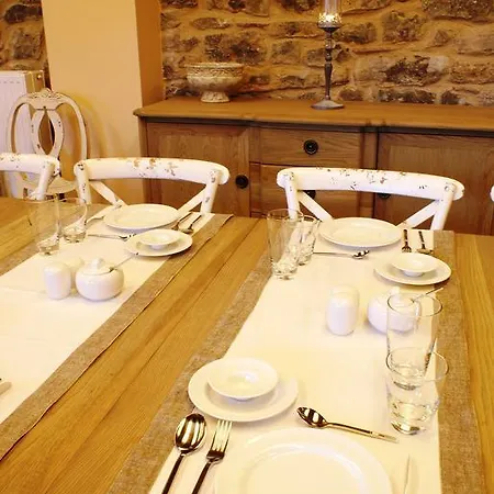 Argyriou Wine Tasting بوليدروسوس
